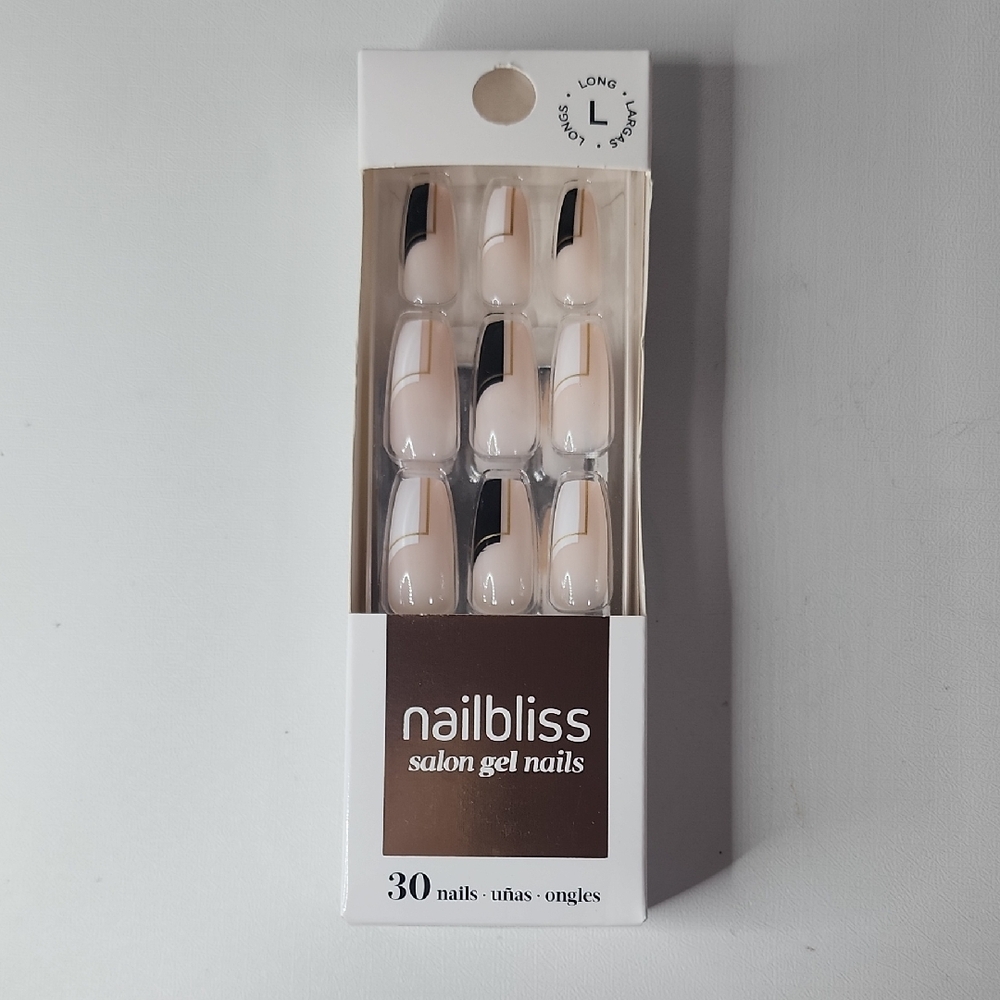 Bliss Salon Gel Nails - Black and Cream